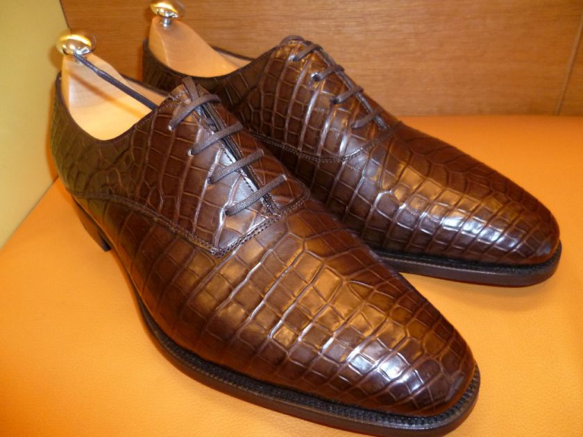 Giới thiệu cho bạn Top 10 đôi giày da cá sấu nam có trên thị trường hiện nay 